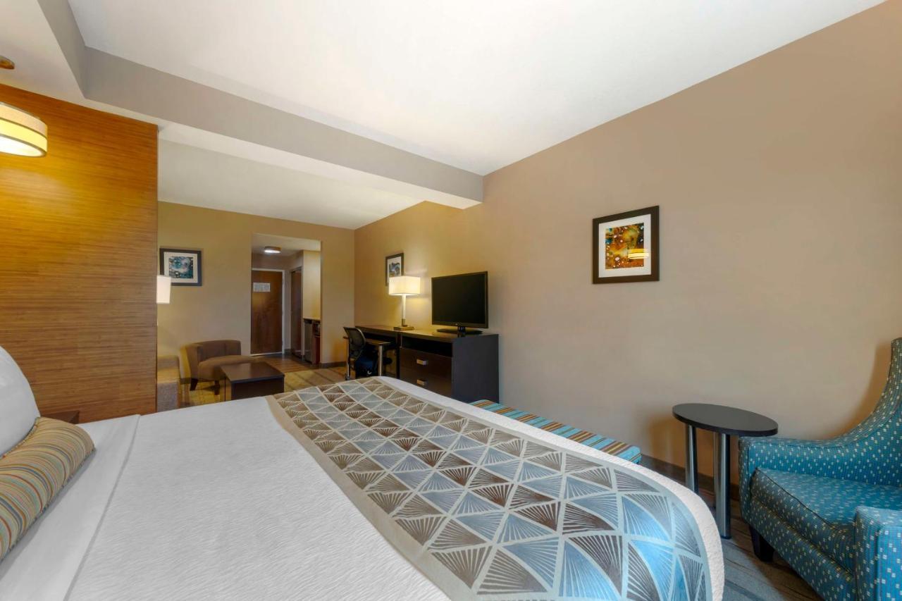 Best Western Plus Miami Executive Airport Hotel And Suites Country Walk Eksteriør billede